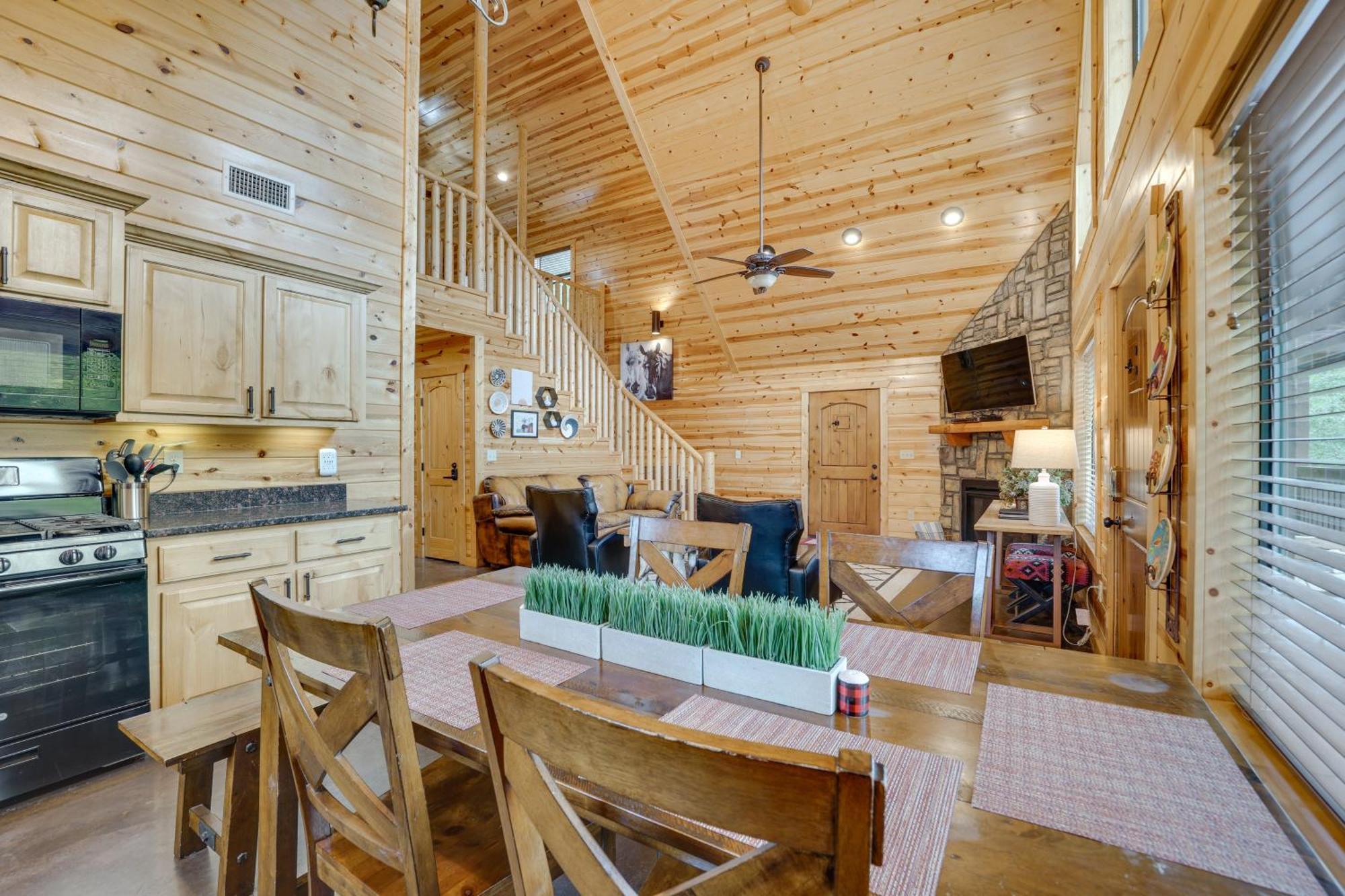 Penny Lane Lodge Broken Bow Cabin Less Than 6 Mi To Lake Exterior foto